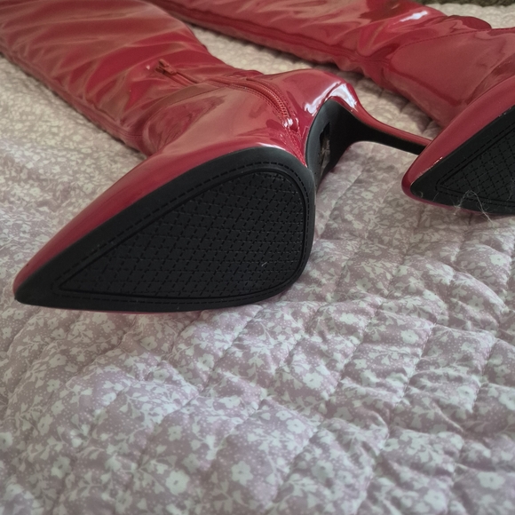 Jessica Simpson Red Over the Knee Boots - Picture 2 of 2